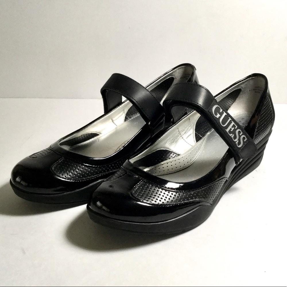 Guess by Marciano patent leather Mary Janes SZ 7m